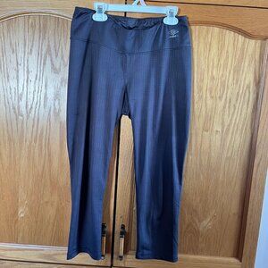 Umbro Dark Gray Performance Leggings